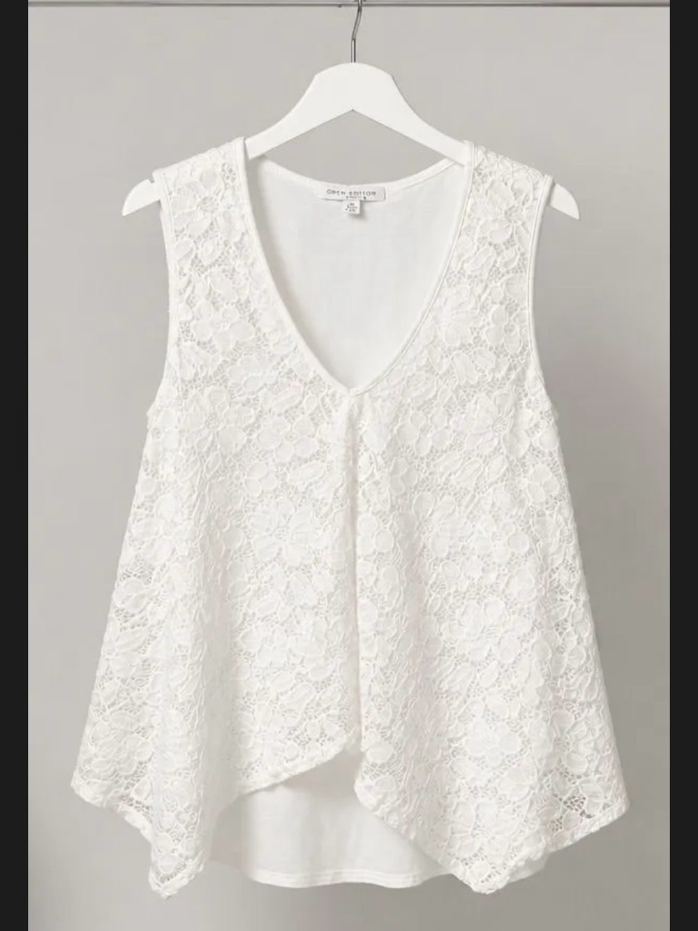 Green Envelope White Floral Lace V-Neck Camisole